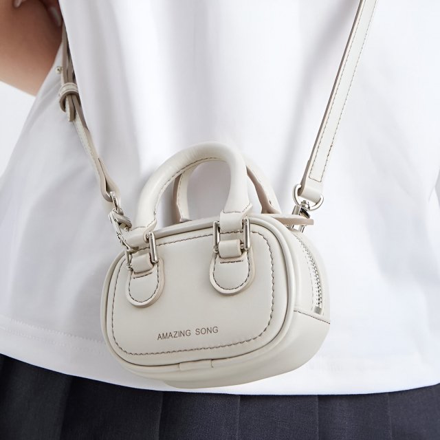 Mini Toast Leather Handbag - Image 4