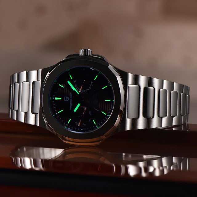 Luxury Women's Waterproof Quartz Watch with Sapphire Crystal – 32mm Stainless Steel - Image 4