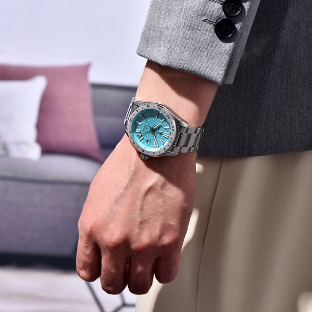 39mm Luxury Desert Texture GMT Automatic Watch with Sapphire Crystal & 10ATM - Image 7