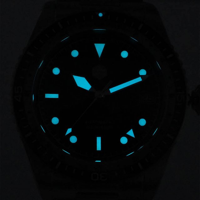 Luxury GMT Automatic Diving Watch with Ceramic Bezel & Sapphire Glass - Image 6