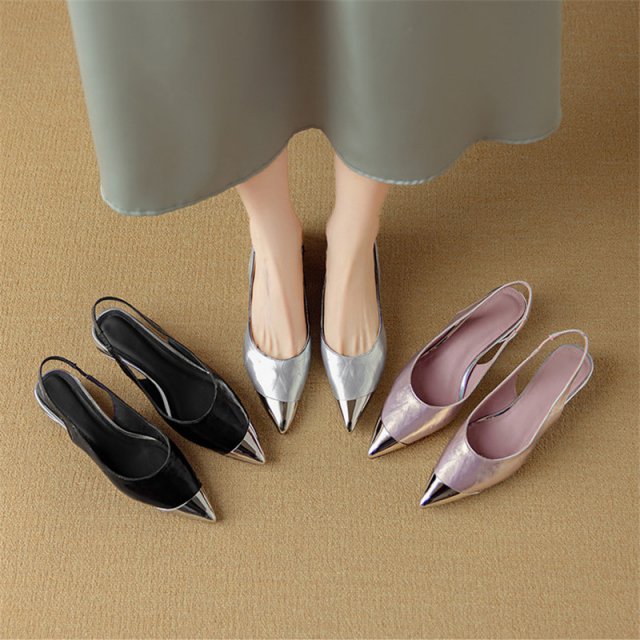 Chic Genuine Leather Summer Sandals for Women with Covered Toe & Metal Detail - Image 2