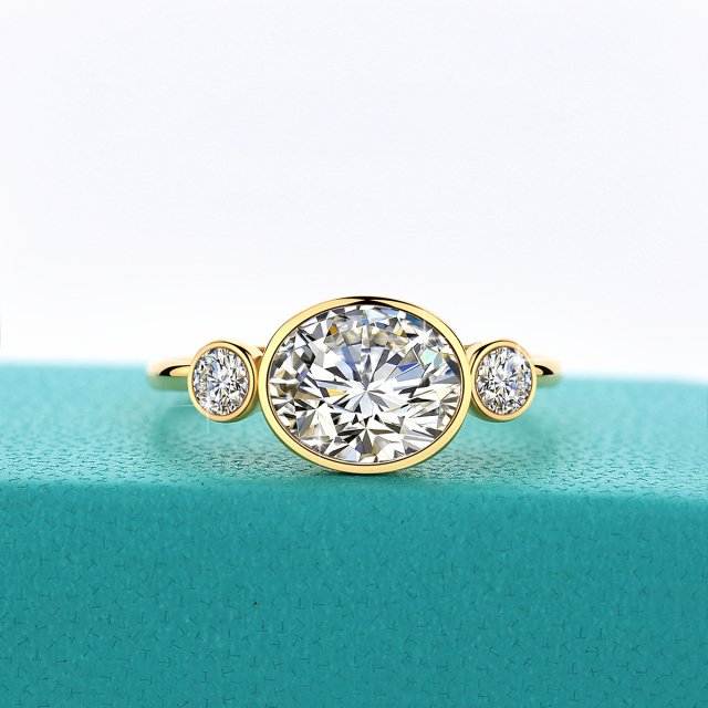 Oval Cut Moissanite Ring 2ct 14K Real Gold Wedding Jewelry for Women - Image 4