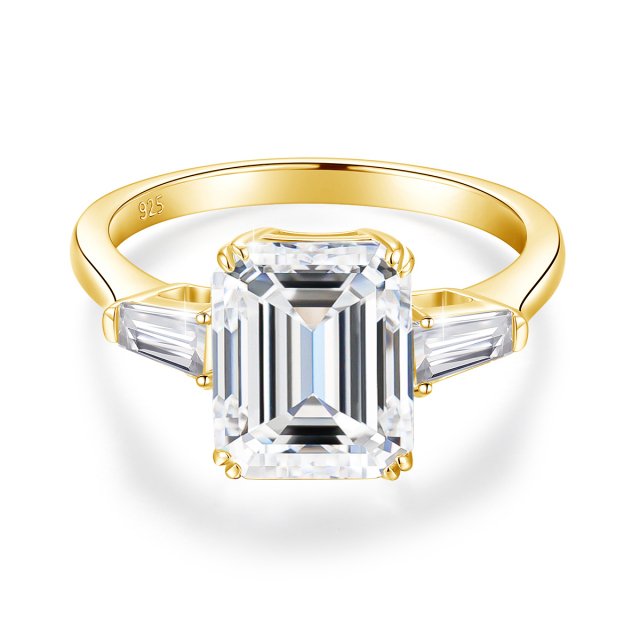 Luxury 5ct Emerald Cut Moissanite Ring - Image 5