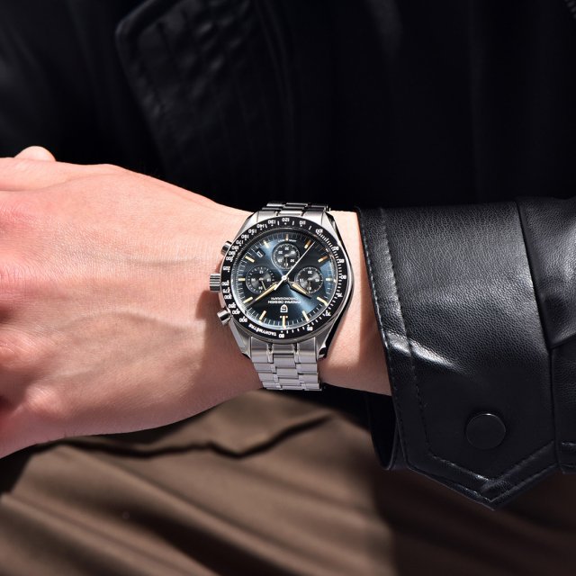 Luxury Chronograph Men's Watch with Sapphire Crystal & Quartz Movement - Image 6