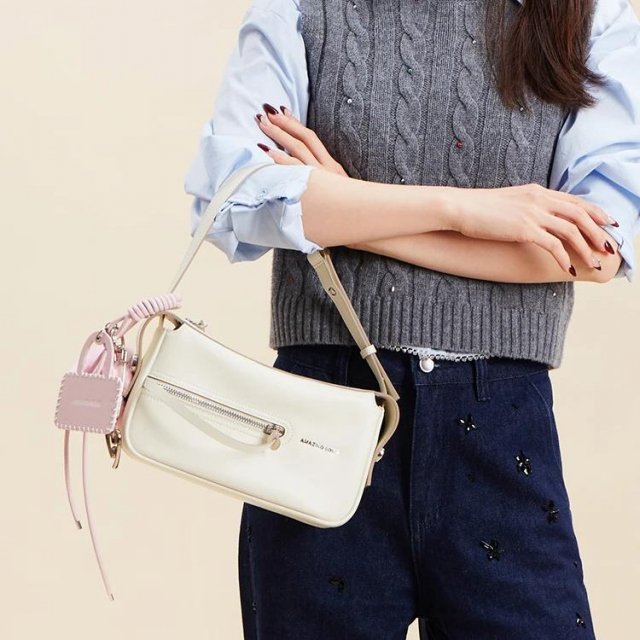 Stylish Mahjong Baguette Shoulder & Handbag – Premium Split Leather Design - Image 5