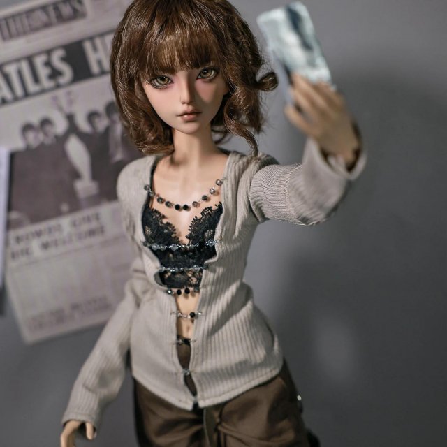 1/4 BJD Female Doll Julia - Image 5
