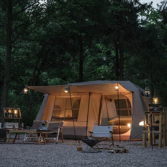 Outdoor Family Camping Tent for 5-8 People – 2 Bedrooms & Living Room - Image 6