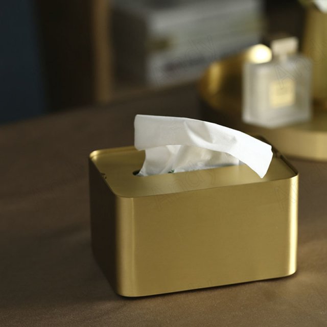 Modern Brass Tissue Box – Handmade Napkin Holder for Living & Dining Room - Image 4