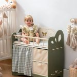 Wooden Baby Doll Bed with Bedding and Storage for 18-Inch Dolls – Green