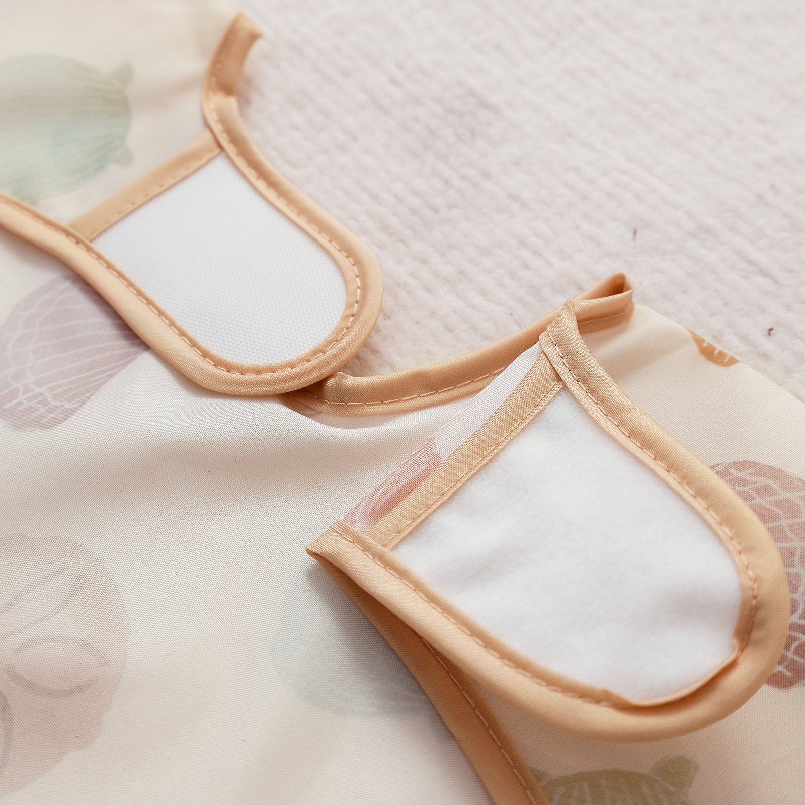 Waterproof Long Sleeve Baby Bib - Image 4