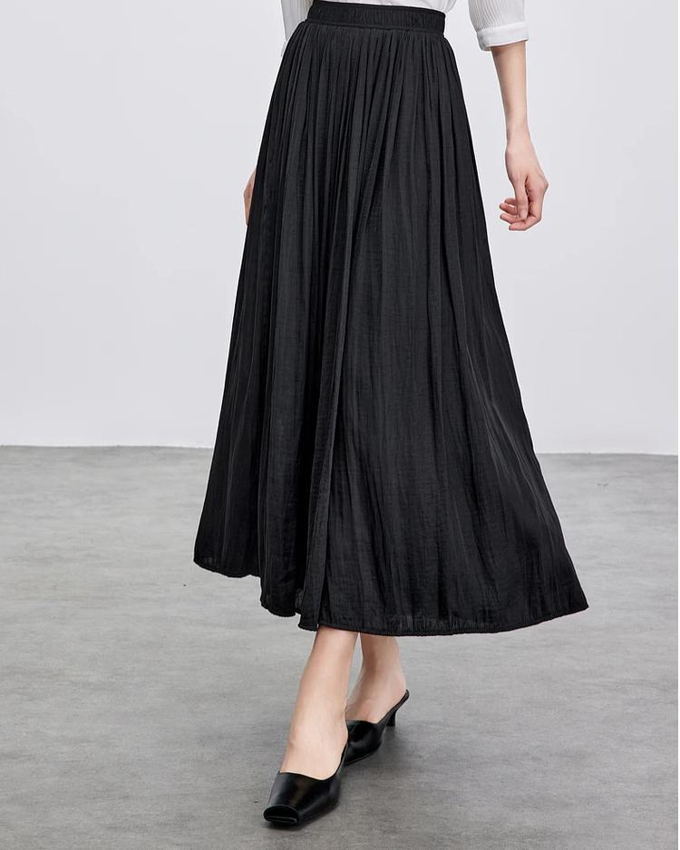 Black skirt