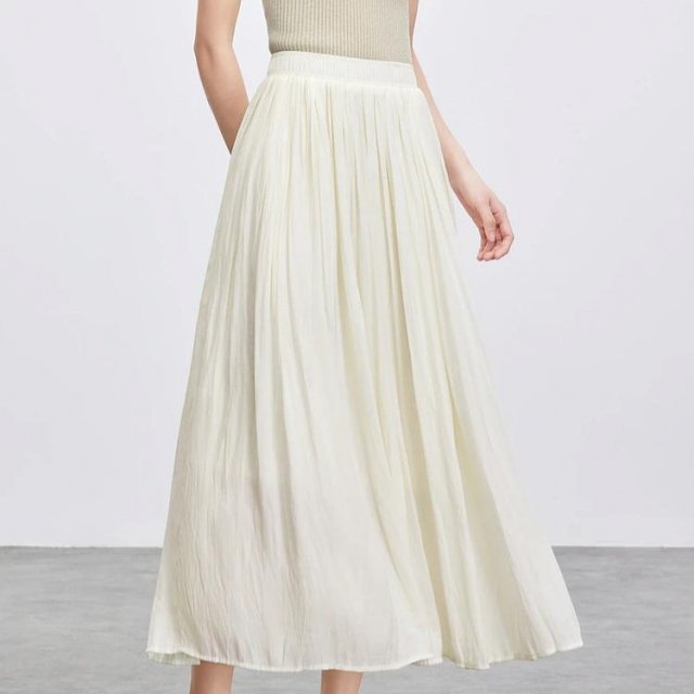 Elastic Waist Midi Swing Skirt