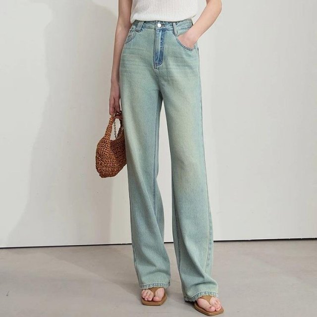 Minimalist High-Waisted Straight Leg Denim Jeans for Women