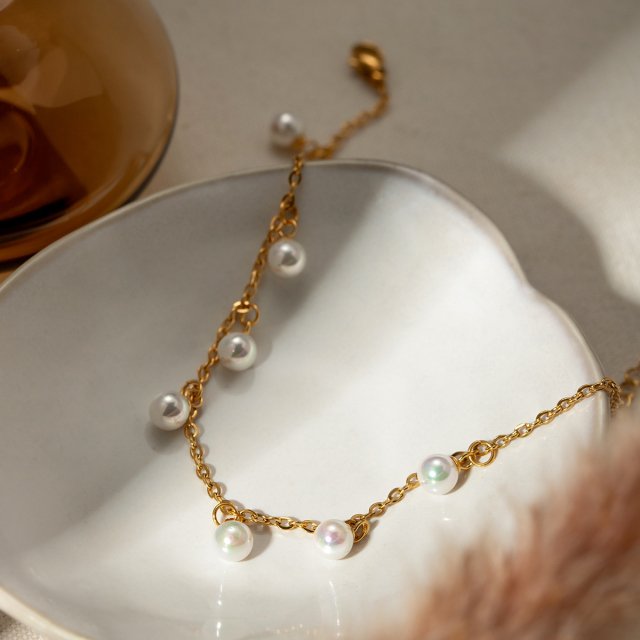 18K Gold Plated Shell Pearl Fringe Anklet – Waterproof & Hypoallergenic