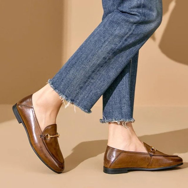 Women's Leather Loafers – Elegant Slip-On Flats for Office & Business Wear