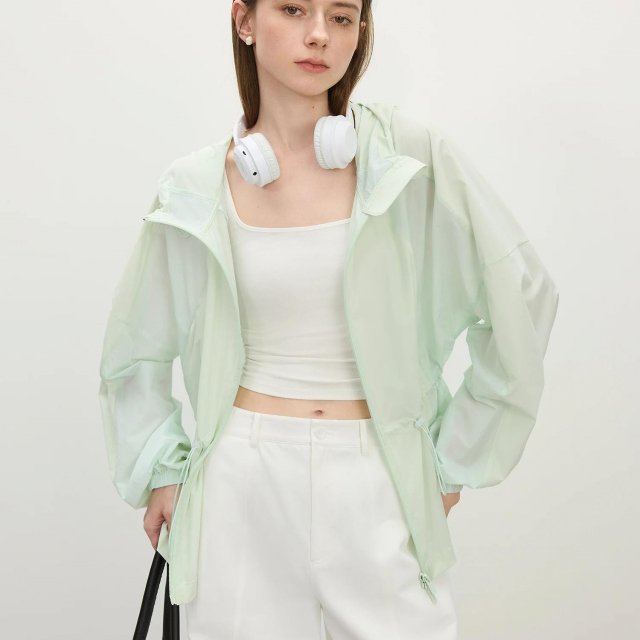 Lightweight Hooded UV Protection Jacket for Women