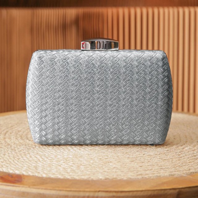 Trendy Woven Glitter Clutch Bag for Evening and Weddings