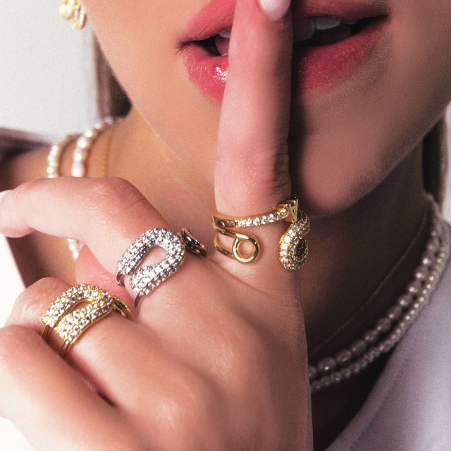 Elegant Rhinestone Paper Clip Open Ring