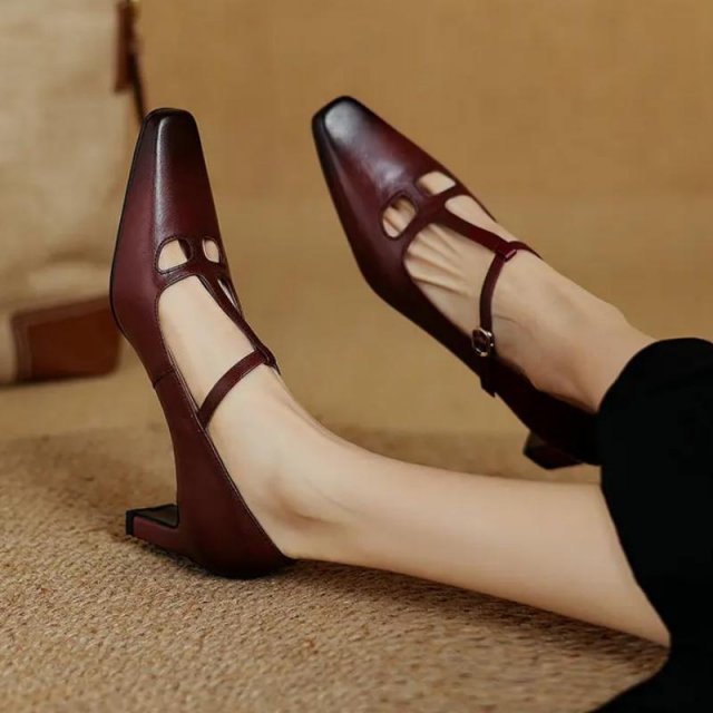 Vintage Mary Jane Chunky Heels – Genuine Leather Pumps