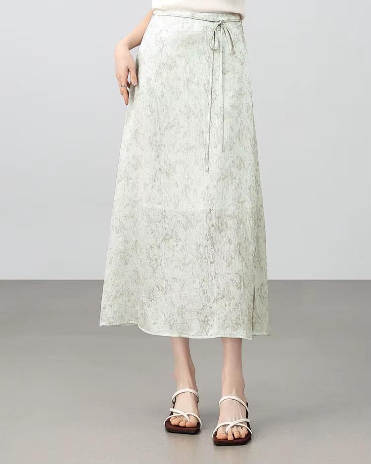 Silvery white skirt