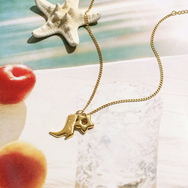 18K Gold-Plated Western Star Pendant Necklace for Women