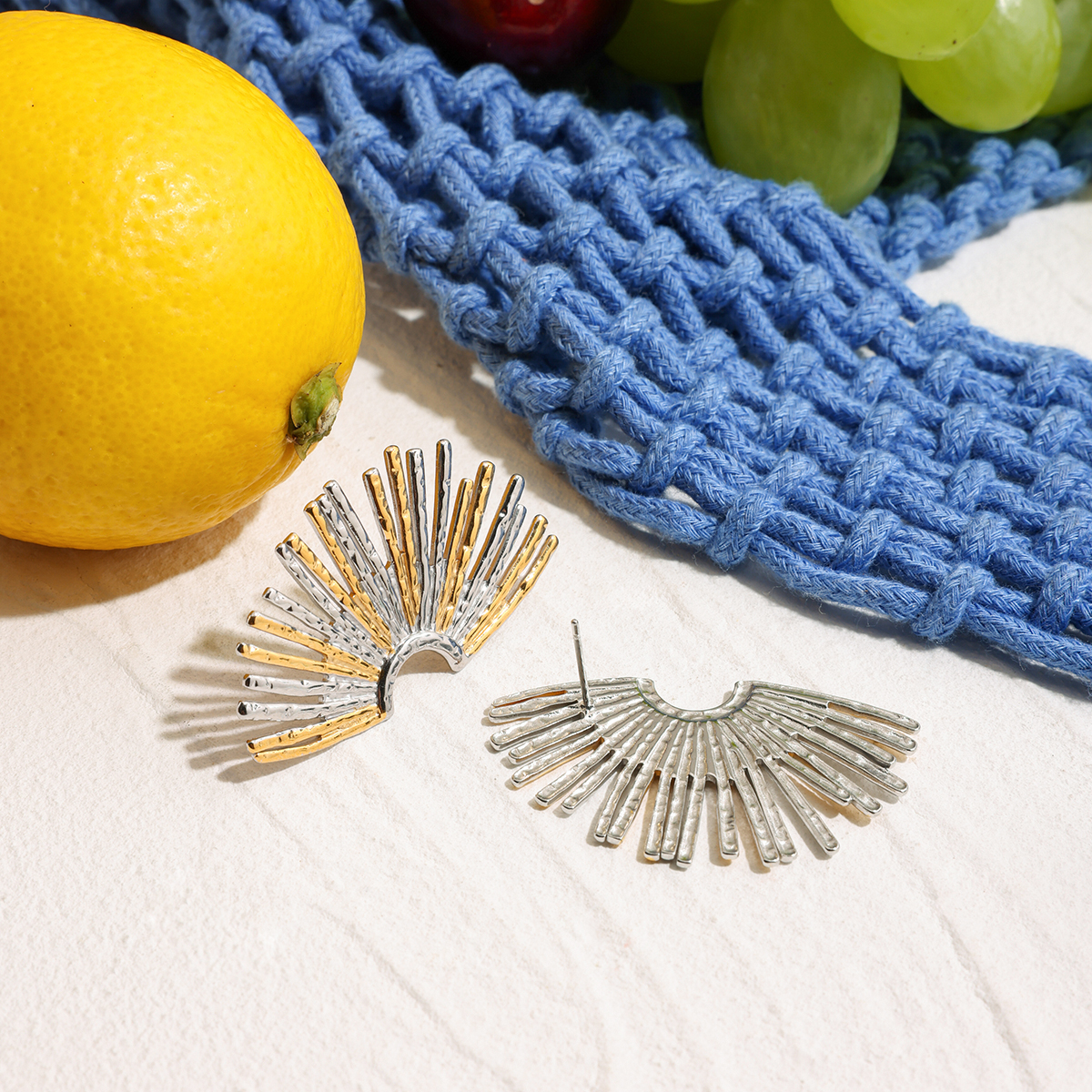 Geometric Fan-Shaped Two-Tone Earrings 6