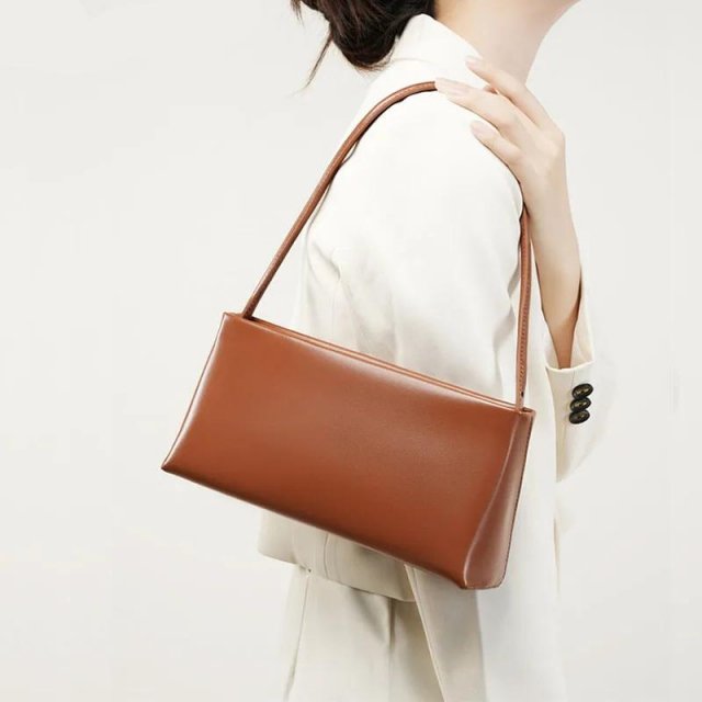 Genuine Leather Women's Shoulder & Tote Bag - Fashionable & Versatile
